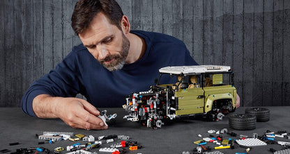 Land Rover Defender (2573 peças)