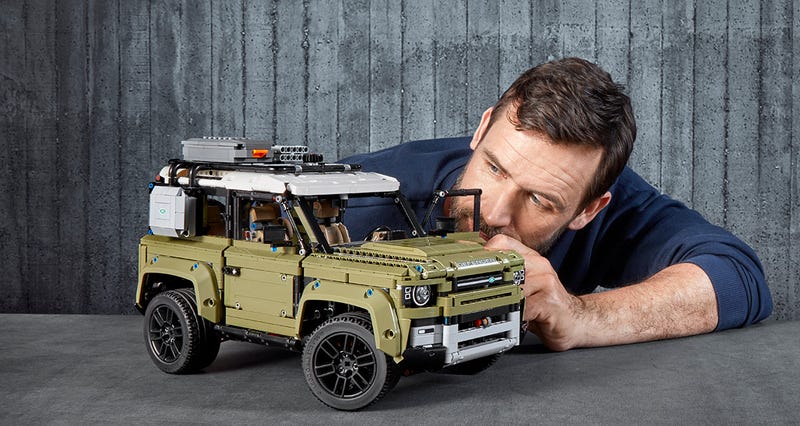 Land Rover Defender (2573 peças)