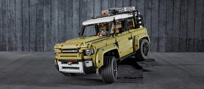 Land Rover Defender (2573 peças)
