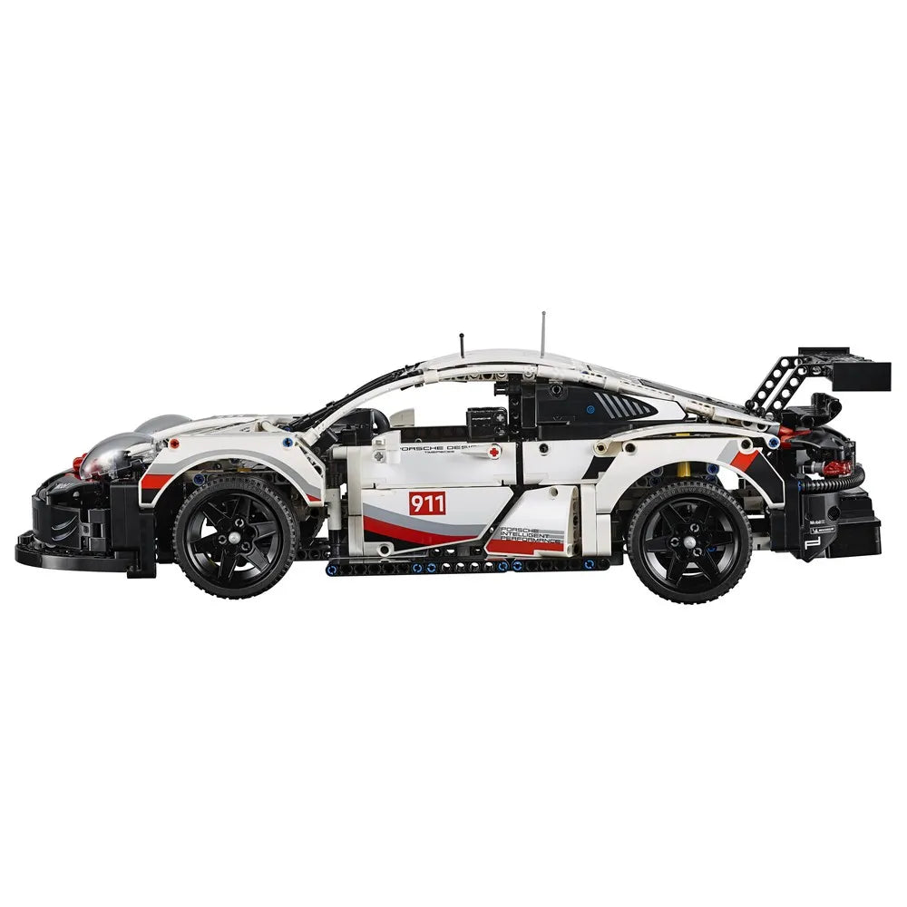 Porsche 911 RSR (1580 peças)