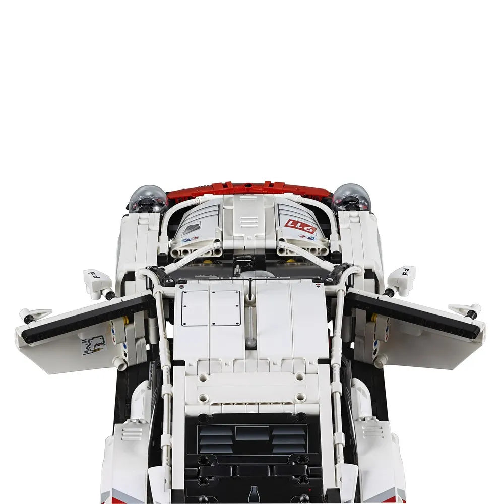 Porsche 911 RSR (1580 peças)