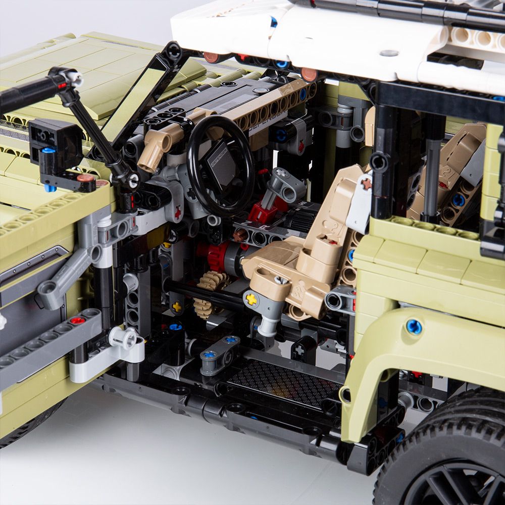 Land Rover Defender (2573 peças)