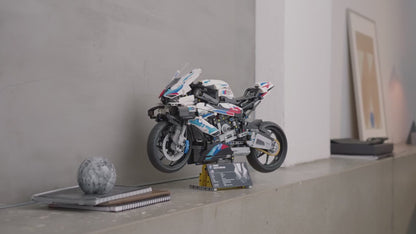 BMW M 1000 RR (1920 peças)